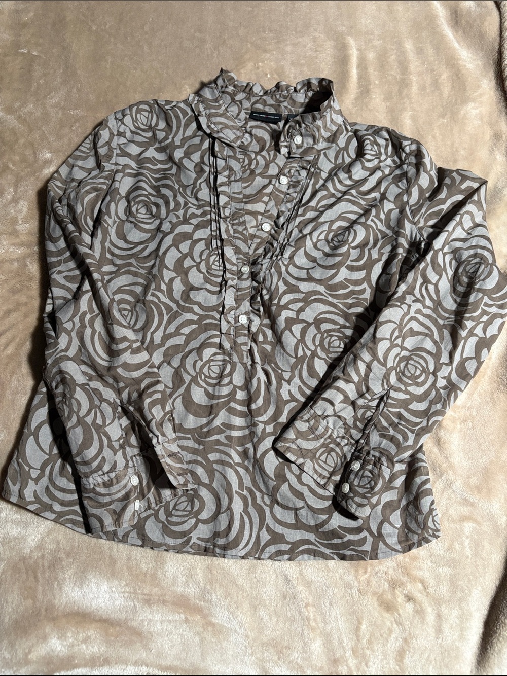 New York & Company Taupe Abstract Rose Raffle Neck Blouse - Size Medium